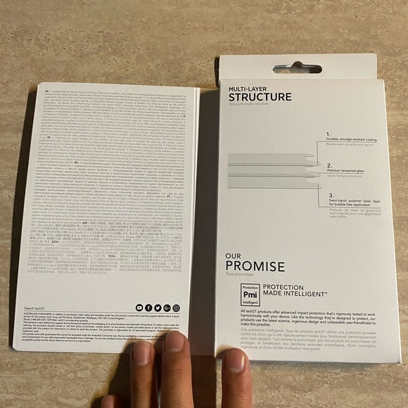 iPhone 7 Glass Screen Protector - Picture 3 of 3